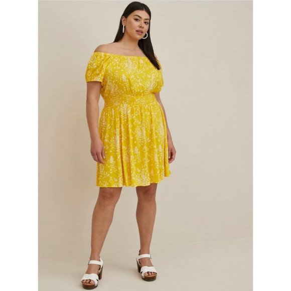 Torrid Yellow Mini Lenny Smocked Off-Shoulder Dress - 6/6X - Picture 4 of 13